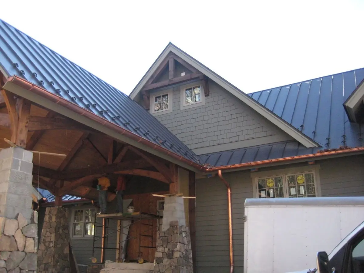 Craftsman Roofing team delivering quality roofing work in Friendship